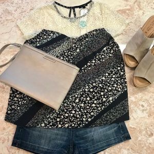 CLOSET CLEAROUT ⚡️ NWT Lace Panel Blouse